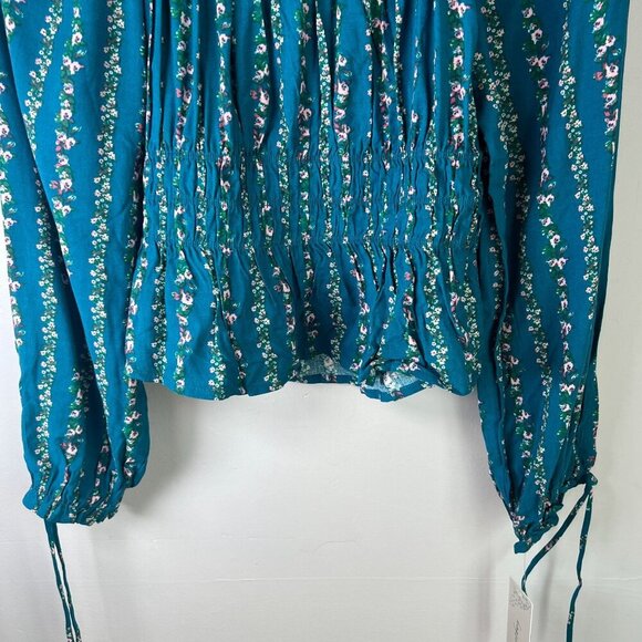 Kingston Grey Emma JUNIOR Smocked Waist Floral Cropped Top Medium Teal Blue Rayo - Picture 4 of 11